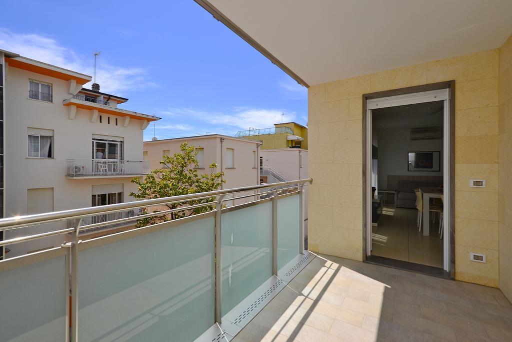 Appartamenti Mare Lignano Sabbiadoro Ngoại thất bức ảnh